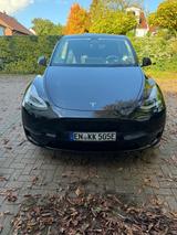 Tesla Model Y Allradantrieb, Anhängerkupplung - Tesla Model Y in Essen