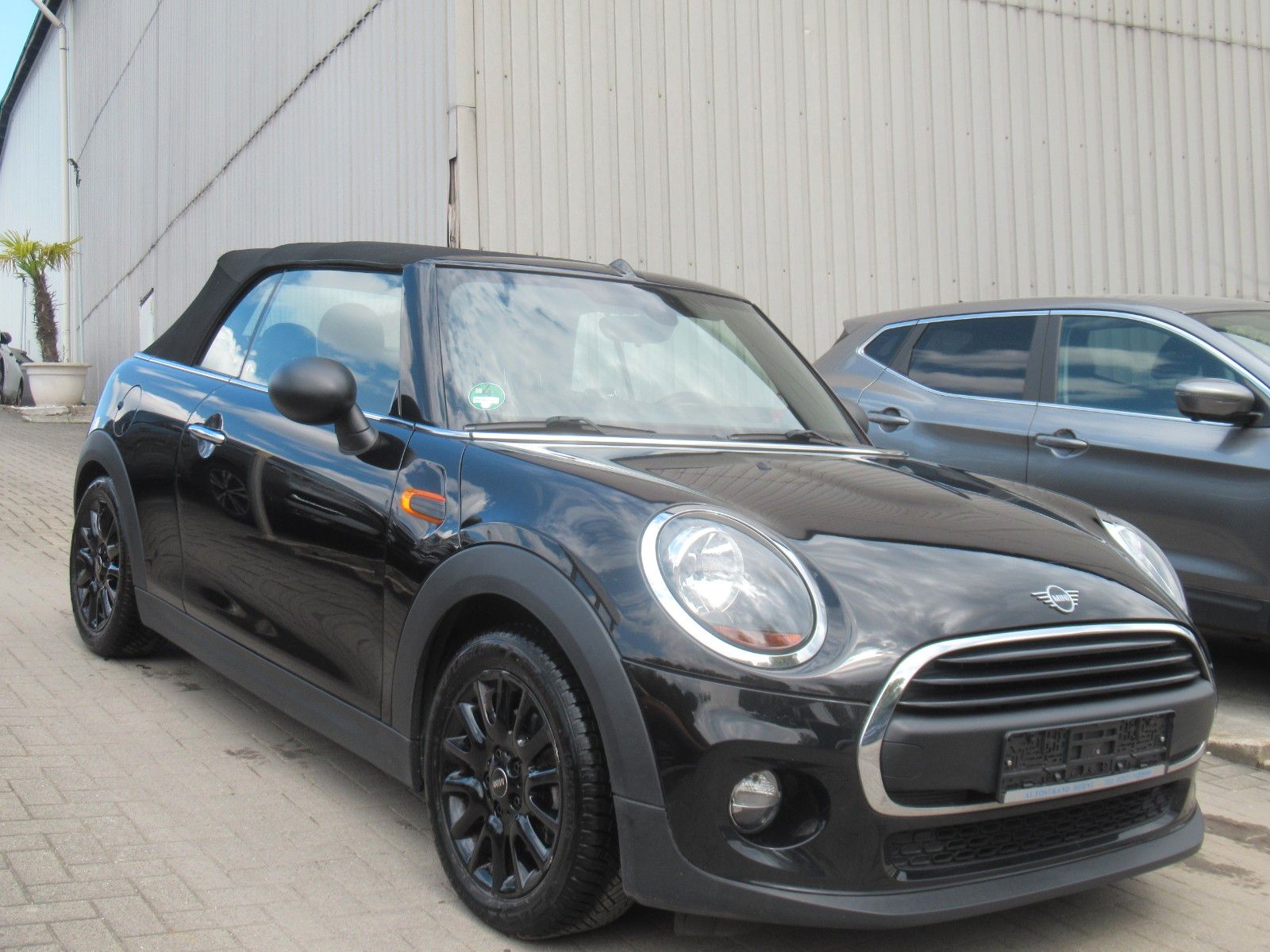 MINI ONE_CABRIO