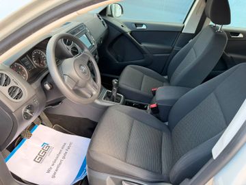 Volkswagen Tiguan - 7