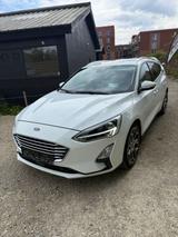 Ford Focus 2,0 EcoBlue 110kW Titanium Turnier A. - gebrauchte Ford bis 10.000 Euro