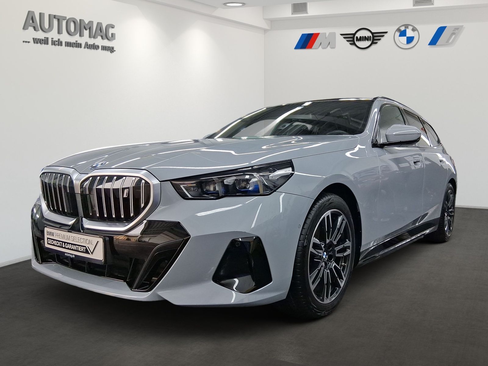BMW i5 eDrive40 MSport*Panorama*Autobahnassist*Drivi