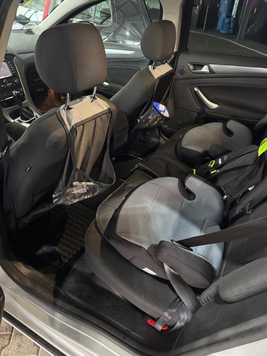 Ford Mondeo 2011 — photo 7
