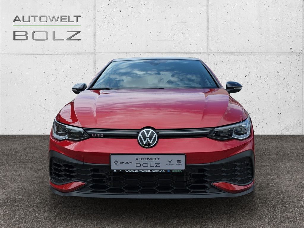 Volkswagen Golf VIII 2.0 TSI GTI Clubsport PANO Akrapovic imagem 2