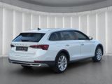 Skoda Octavia Combi SCOUT 4x4 TDI*ACC Head-Up R-Kam - Skoda Octavia: Allradantrieb, Combi Scout