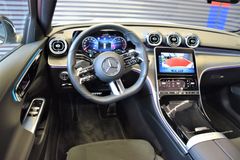 Fahrzeugabbildung Mercedes-Benz C 220 d AMG Panorama Night-Paket Ambi 18Zoll