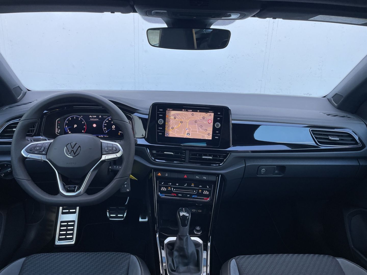 T-Roc Cabriolet R-Line 1.5 TSI DSG AHK/Kamera/Na