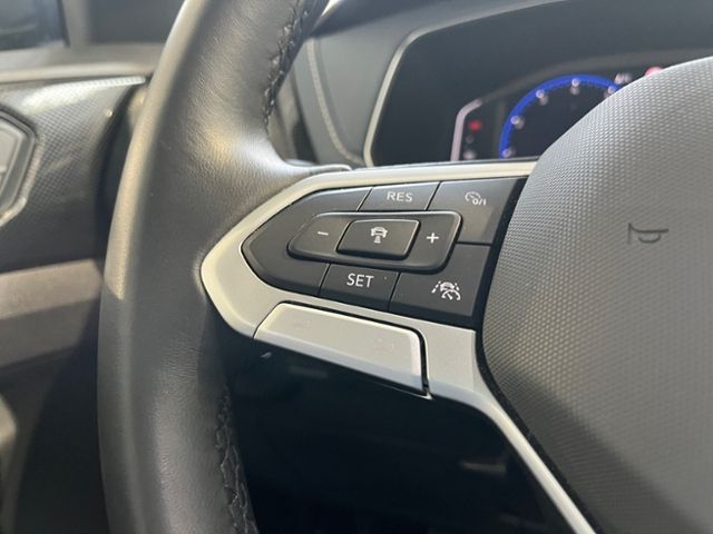 Fahrzeugabbildung Volkswagen T-Cross 1.0 TSI STYLE AHK NAVI IQ.DRIVE GJR
