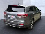 Kia Sorento Spirit 4WD Sportpaket Bluetooth Navi - Kia Sorento Spirit mit Diesel-Antrieb