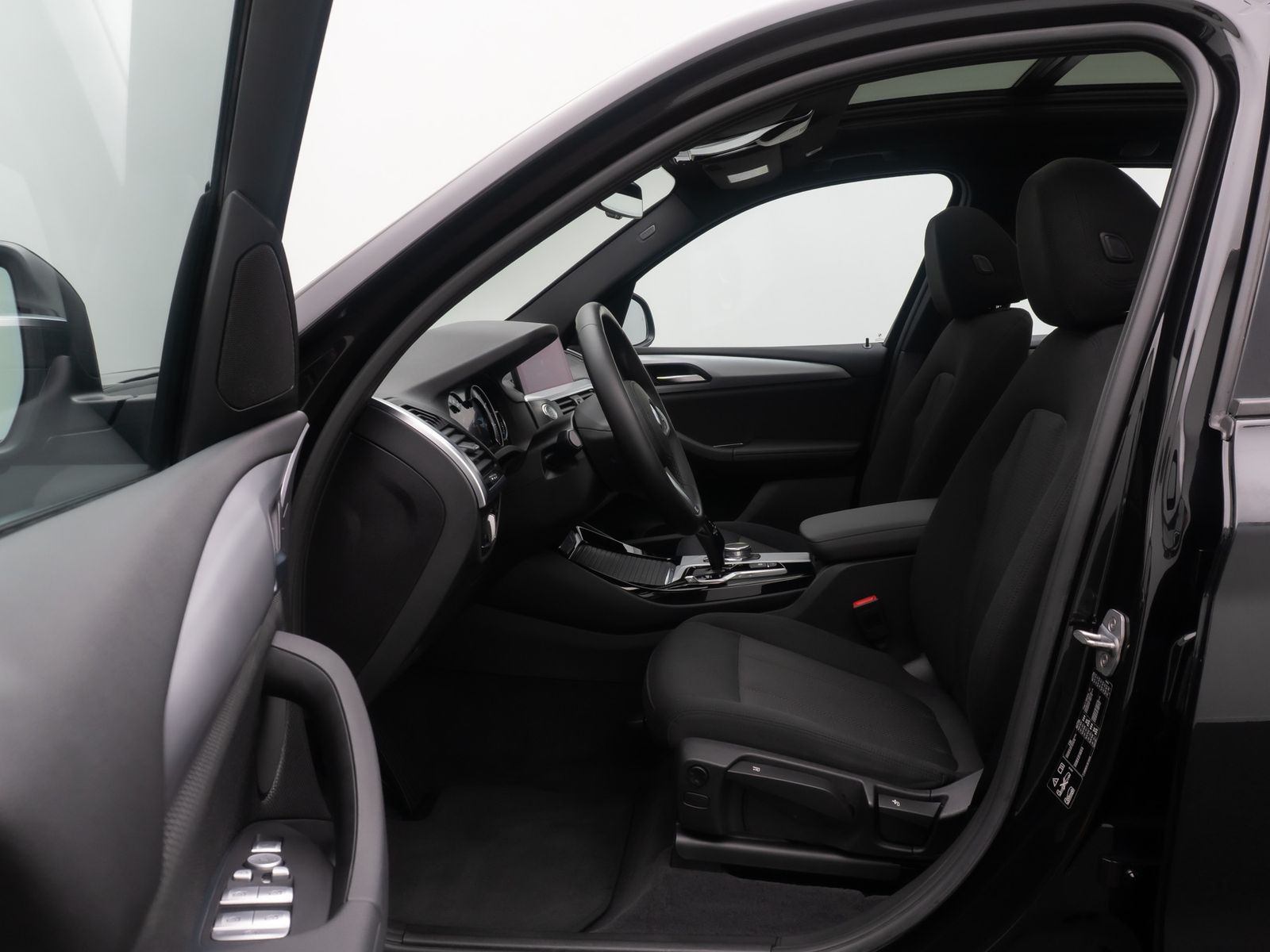Fahrzeugabbildung BMW X3 xD20d ACC Kamera DAB Alarm Komfort Panorama