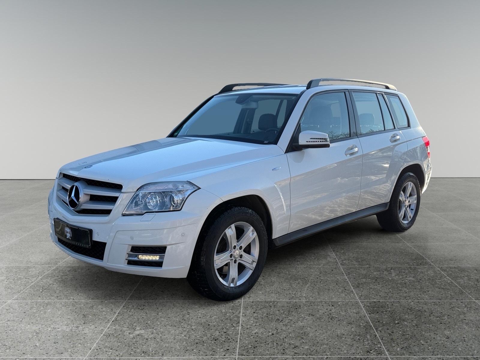 Mercedes-Benz GLK 220 CDI Stand 4Mat. Bi-Xen Nav Ahk PDC 8fach