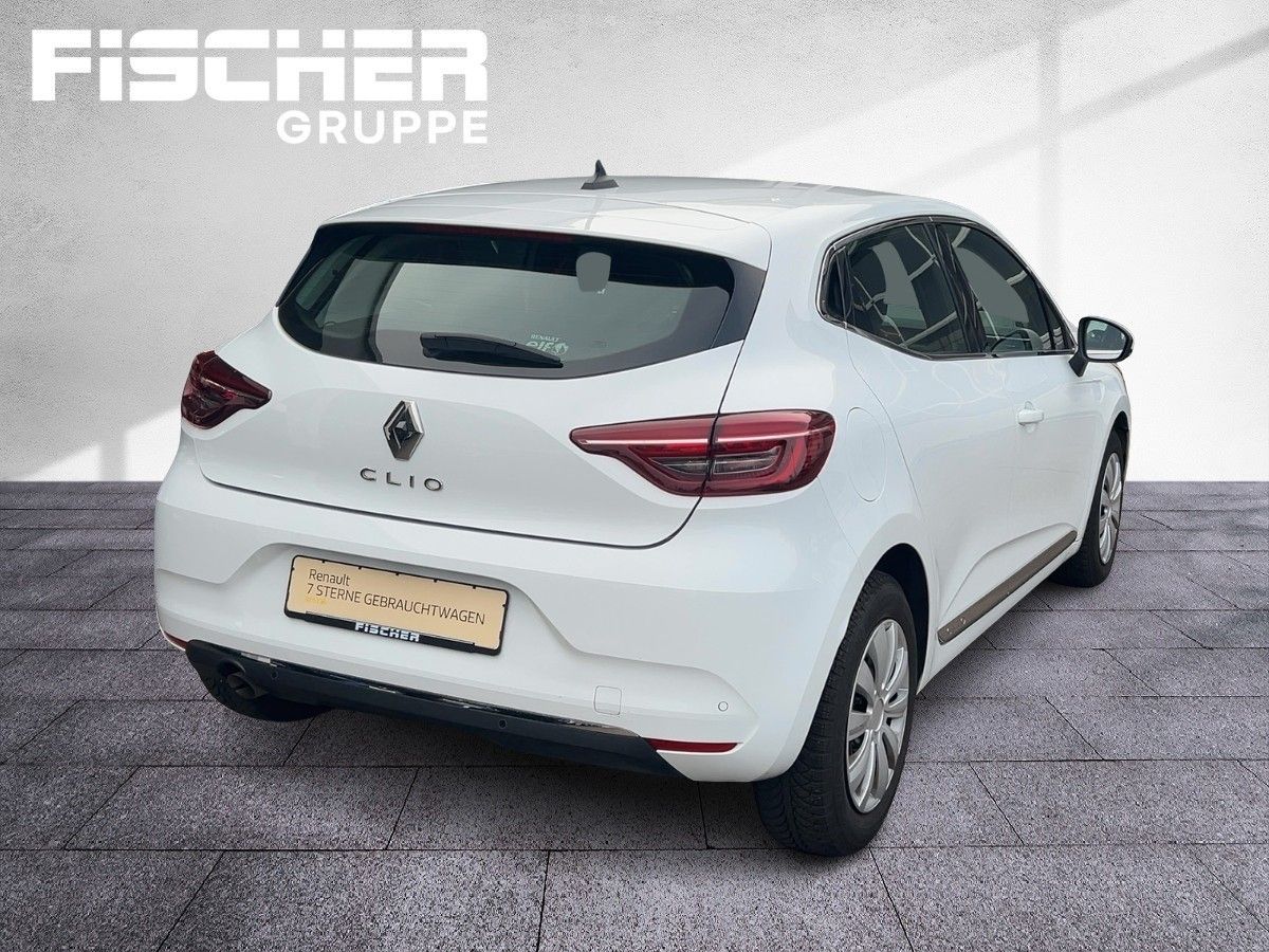 Fahrzeugabbildung Renault Clio Intens Tce 130 EDC Kamera Navi