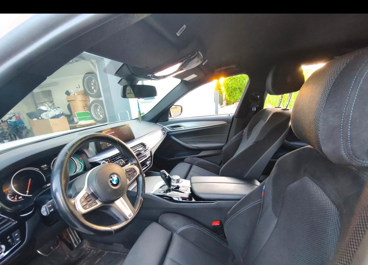 BMW 530d xDrive Touring M-Paket TOP 