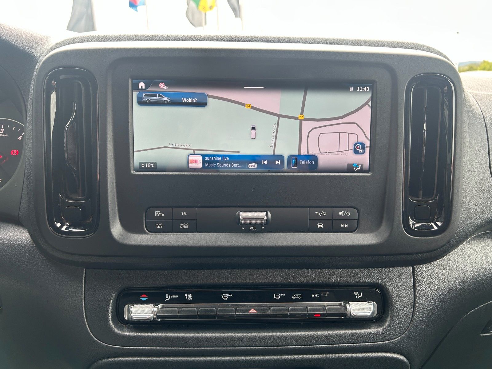 Fahrzeugabbildung Mercedes-Benz Vito 116 CDI Tourer 9G Extral AHK Kamera