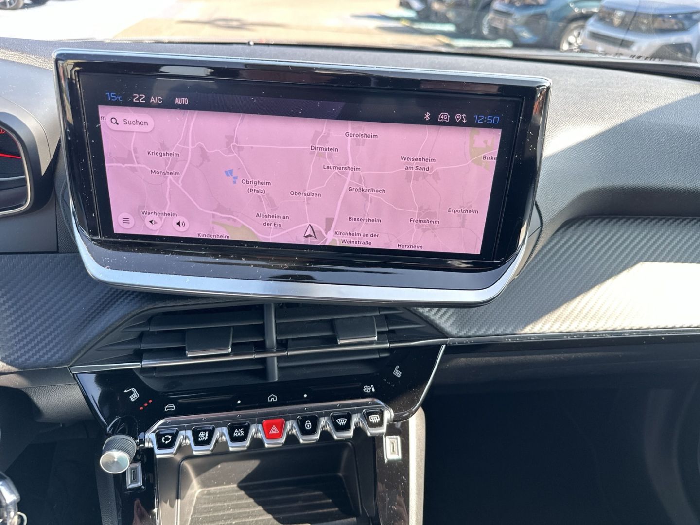 Fahrzeugabbildung Peugeot 2008 Active Navi LED Klimaautom SHZ Spurhalteass