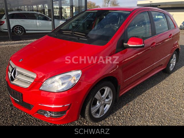 Mercedes-Benz B 200 Autotronic*AHK*Lamellendach*NAVI*Park-Assi