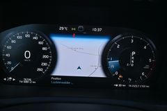 Fahrzeugabbildung Volvo XC 90 D5 AWD* R-Design*STDHZG*PANO*AHK*MIetkauf