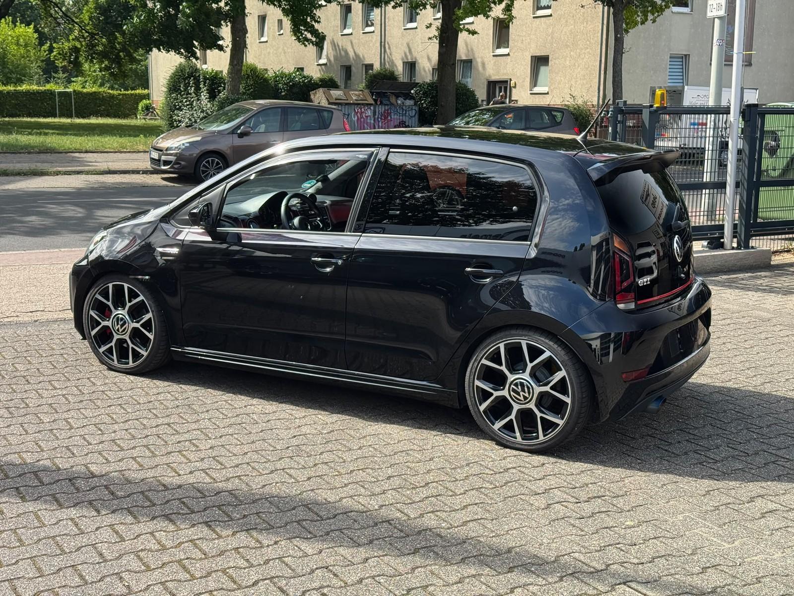 Volkswagen Up 1.0 TSI GTI, миниатюра 7