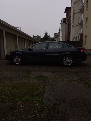 Chrysler Sebring 2.7 mit 2 Gas Tanks ca. 8...