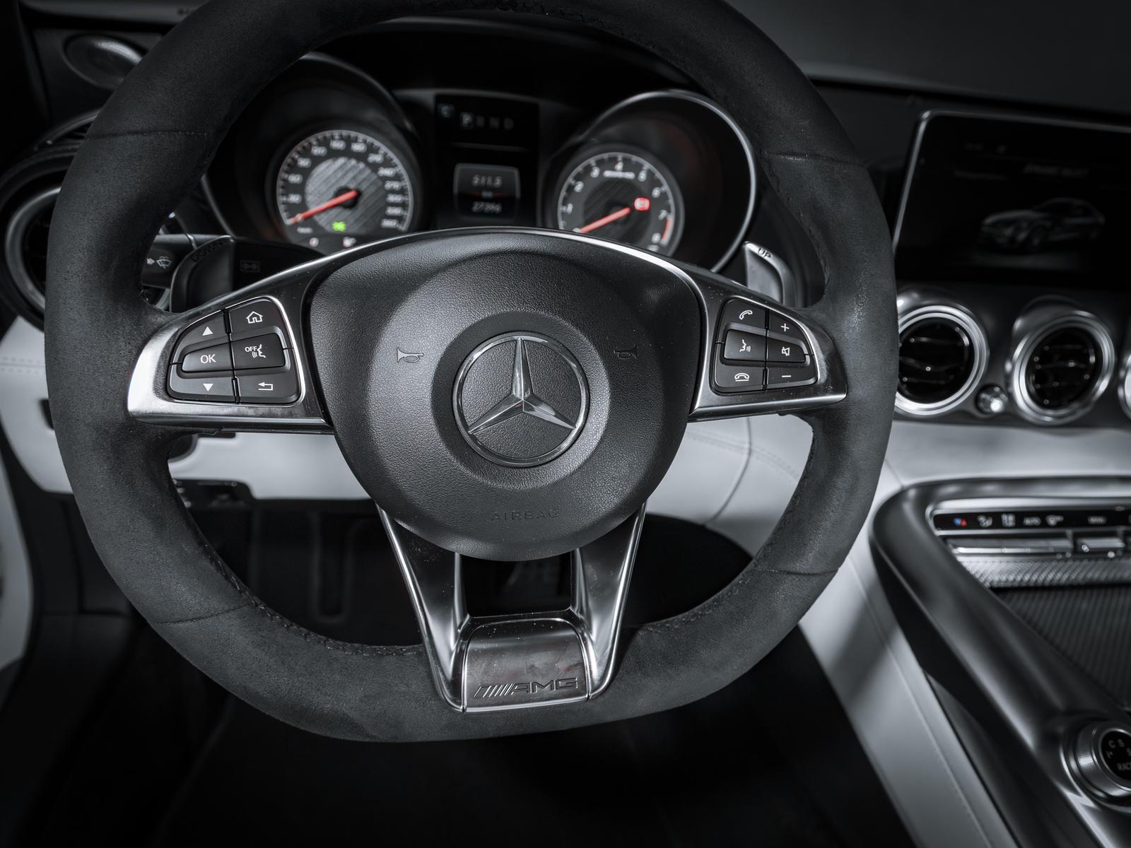 Mercedes-Benz AMG GT S Night Paket Performance Sitze