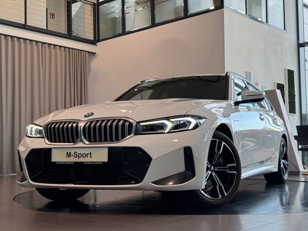 Image of BMW 320