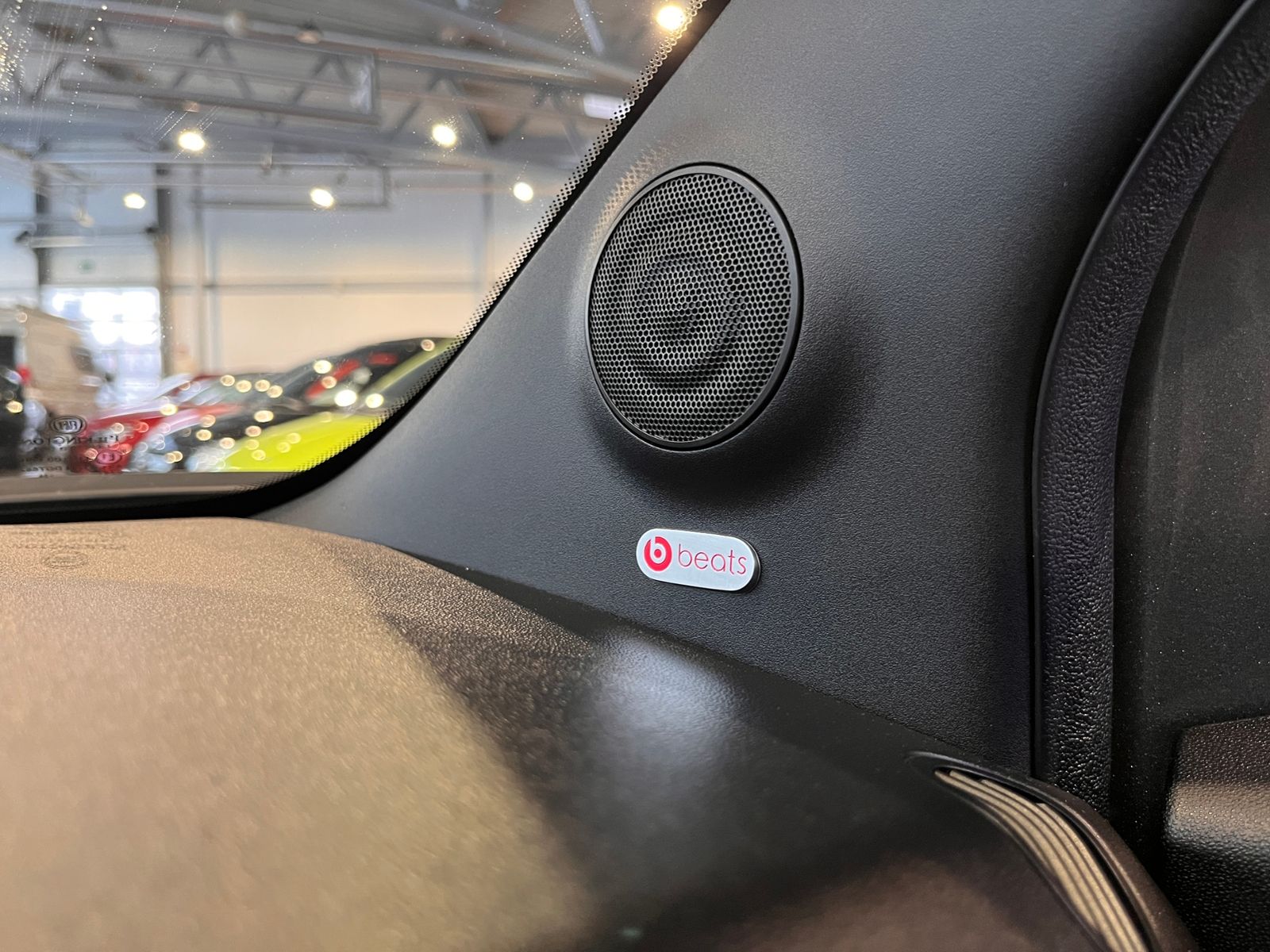 Fahrzeugabbildung Abarth 695 Turismo KLIMA NAVI LEDER ALU