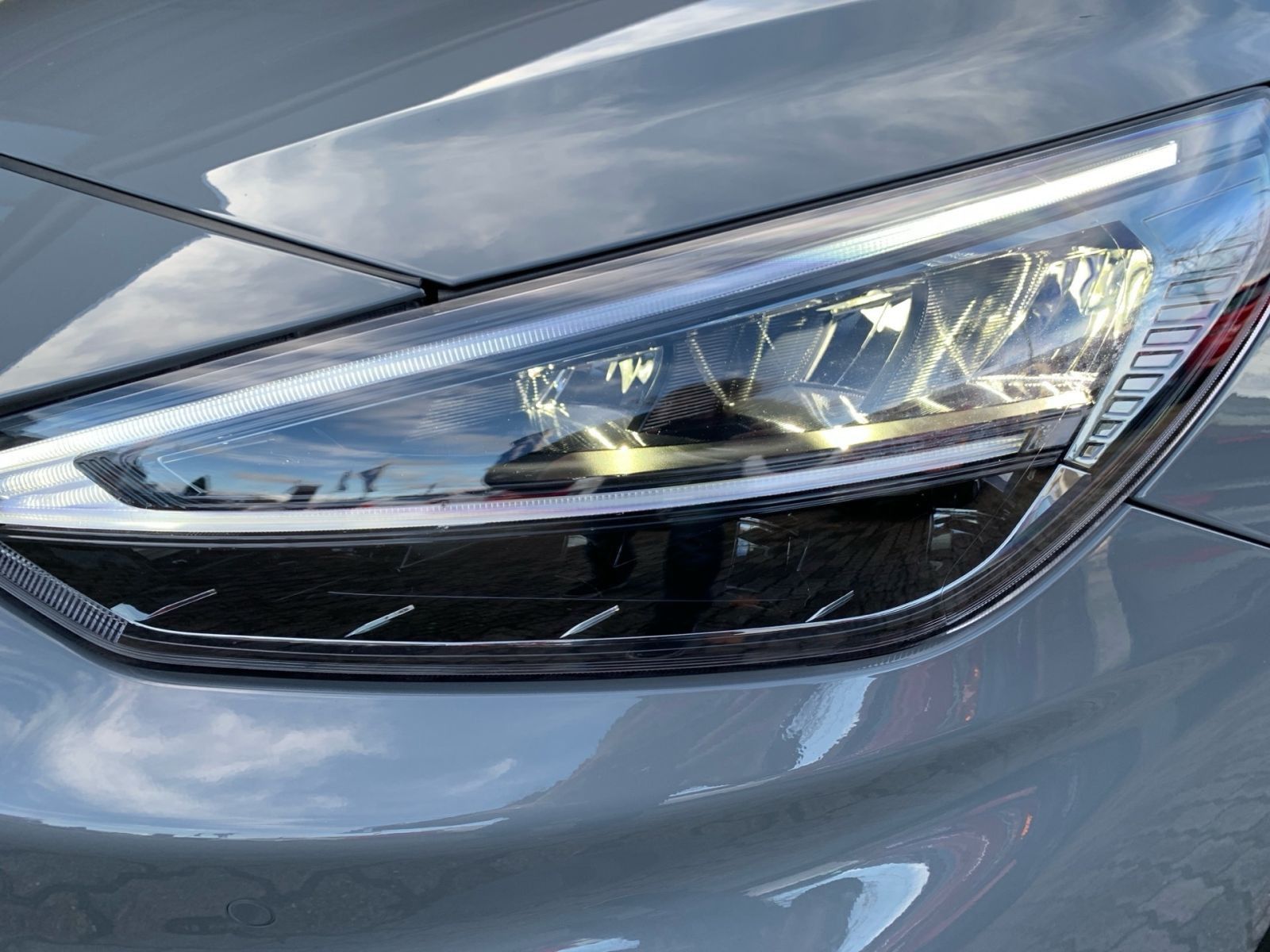 Fahrzeugabbildung Hyundai i30 Fastback 7-DCT 1.5T-GDI N-Line Mild-Hybrid A