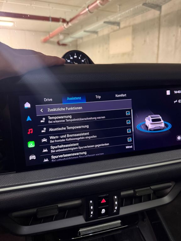 PORSCHE Cayenne 2023
