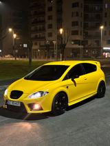 Seat Leon Cupra 2.0T - Seat Leon: Gelb