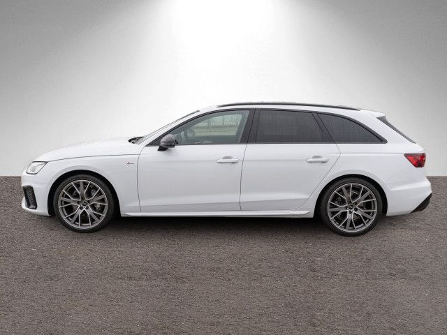 AUDI A4 2024