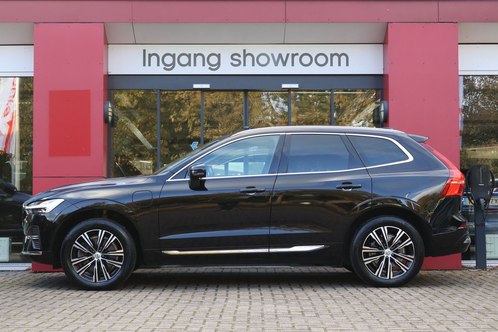 Volvo XC60 2.0 T6 Plug-in hybrid AWD Inscription | Ori imagem 2