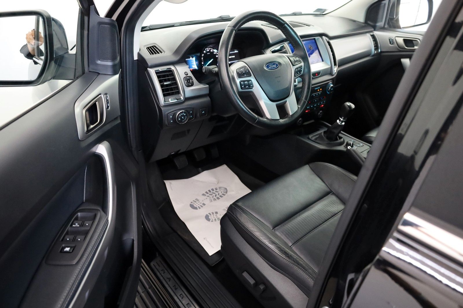 Fahrzeugabbildung Ford Ranger Limited, Leder,CarPlay,Rollo,AHK,GARANTIE