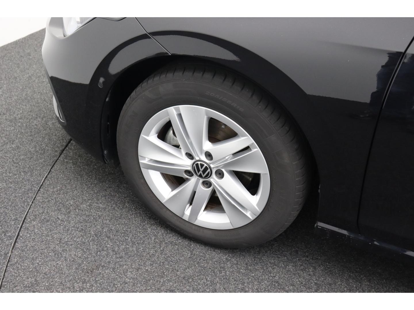 Volkswagen Golf VIII Variant Life AHK SHZ ACC, миниатюра 9