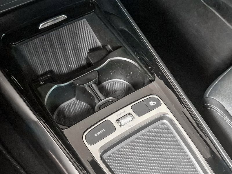 Mercedes-Benz GLA 180 d PROGRESSIVE AHK KAMERA SPUR PDC SHZ foto 16