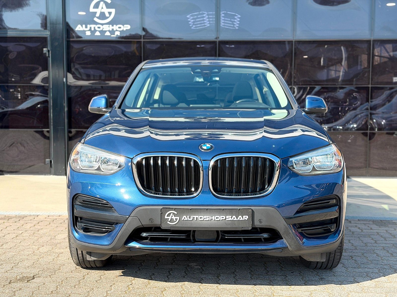 BMW X3 xDrive 30 e Advantage PANO/HUD/ACC/AHK/SHZ imagem 3