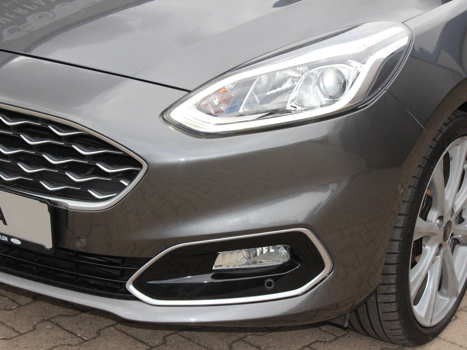 Fahrzeugabbildung Ford Fiesta Vignale 1,0 EcoBoost Start/Stopp