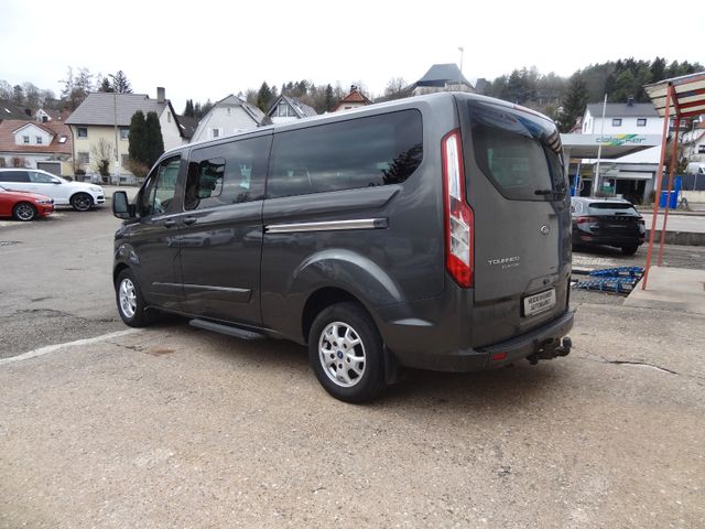 Fahrzeugabbildung Ford Tourneo Custom 300 L2/Titanium/9-Sitzer/AHK/Kam/