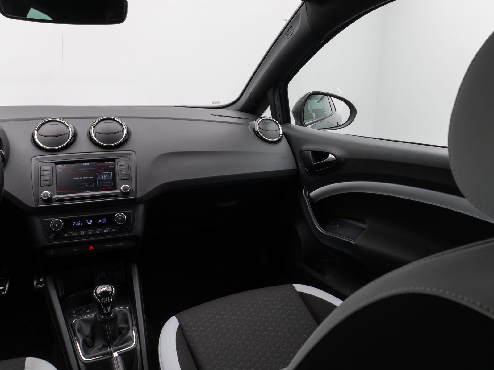 Fahrzeugabbildung SEAT Ibiza SC Cupra Bi-Xenon PDC 8Fach Tempomat Sport