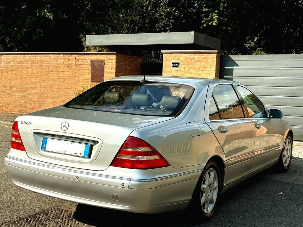 Mercedes-Benz S 320