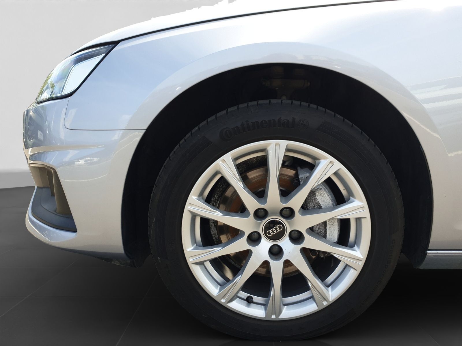 Audi A4 - Bild 8