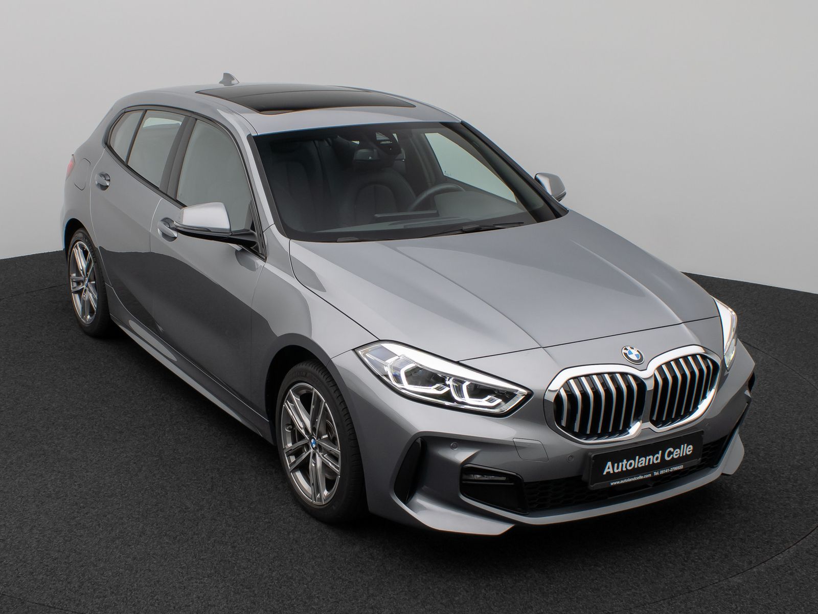 Fahrzeugabbildung BMW 118i M Sport DAB Panorama HiFi Adapt.LED Leder