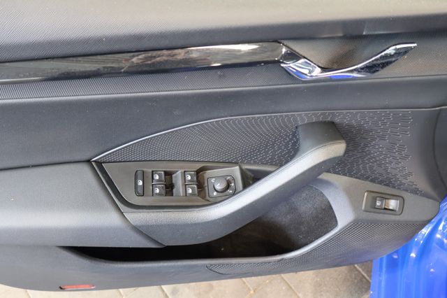 Skoda Octavia Ambition 1.4 TSI iV AID+KEY+LED+CARPLAY