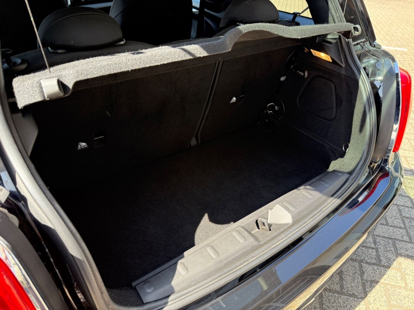 Fahrzeugabbildung MINI Cooper Mini  Seven Chili 1.5 One