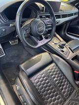 Audi RS4 2.9 TFSI Dynamikpaket, Garantieversicherung - Audi RS4: Weiß