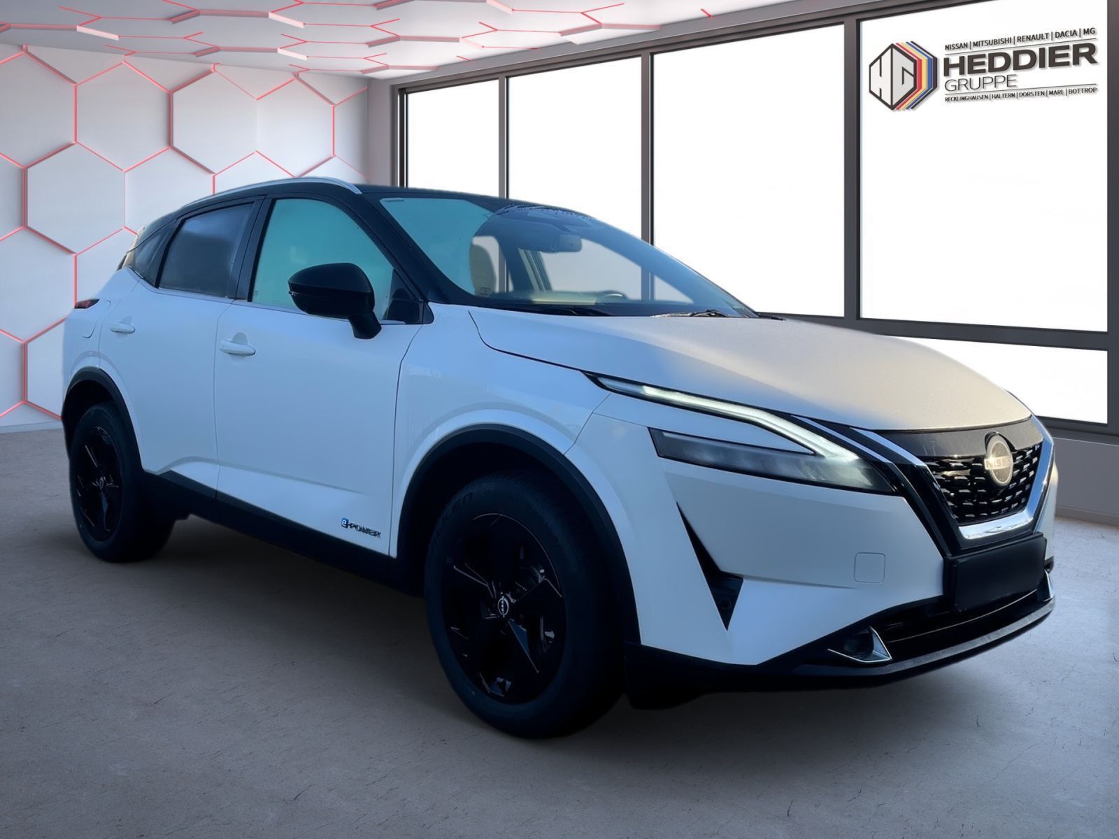 Fahrzeugabbildung Nissan Qashqai Black Editon e-Power *NAVI*PANO*WINTERPA