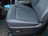 Hyundai STARIA 1.6 T-GDI Hybrid Signature Automatik ... - Hyundai STARIA mit Benzin-Antrieb: Automatik