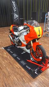 Yamaha XSR 900 GP mit Original Marlboro Lackierung - YAMAHA XSR 900