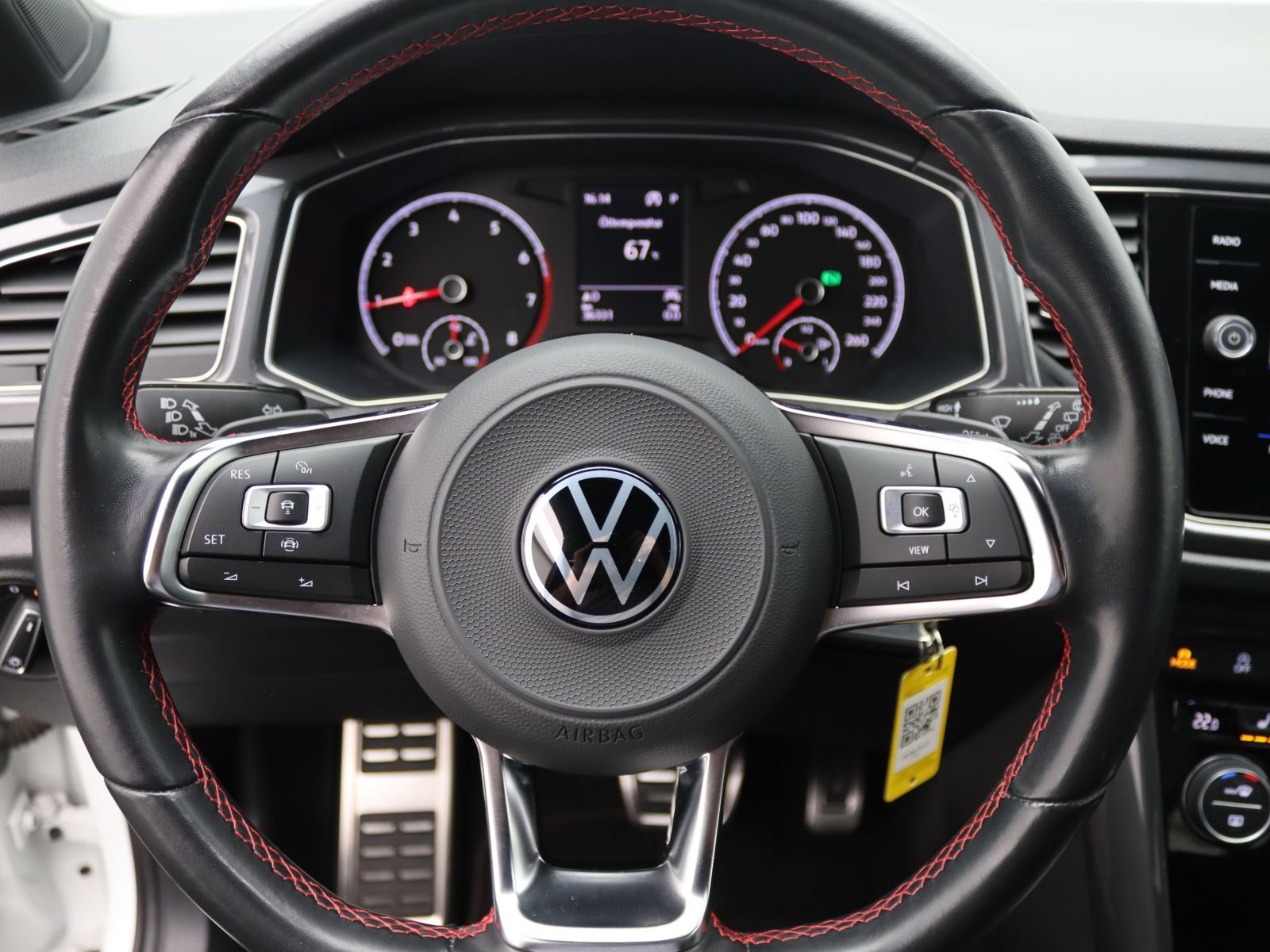 Volkswagen T-Roc - Bild 16
