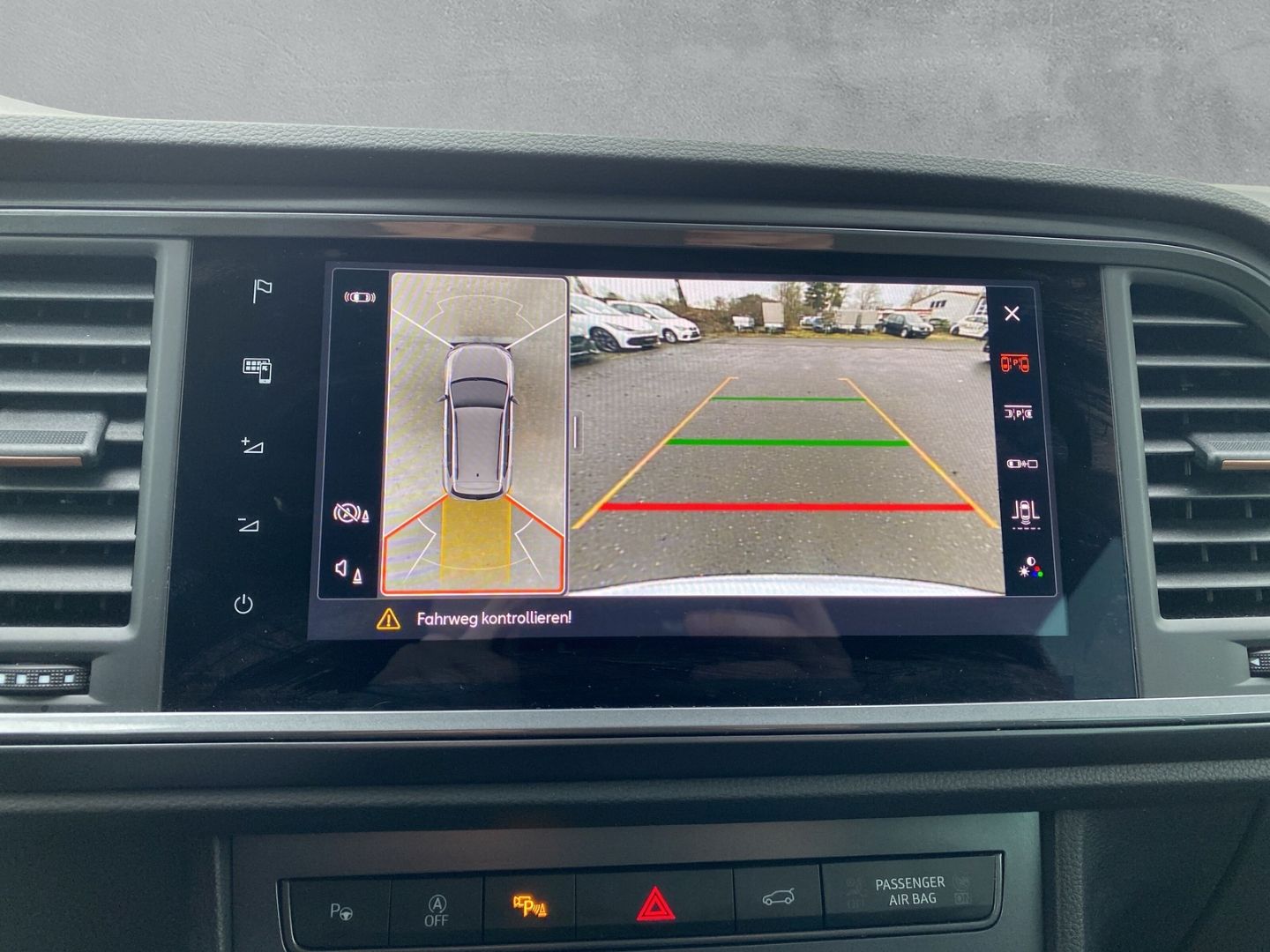 Fahrzeugabbildung CUPRA Ateca VZ 4Drive AD AHK-klappbar Navi Digitales C