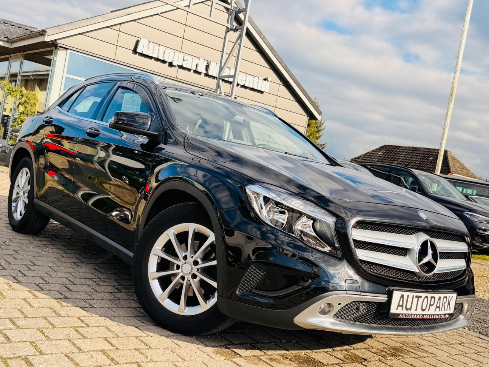 Mercedes-Benz GLA 220 CDI / d 4Matic *URBAN*LEDER*NAVI*ALLRAD*