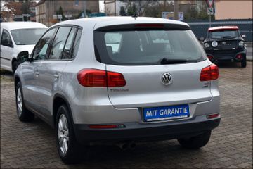 Volkswagen Tiguan - 5
